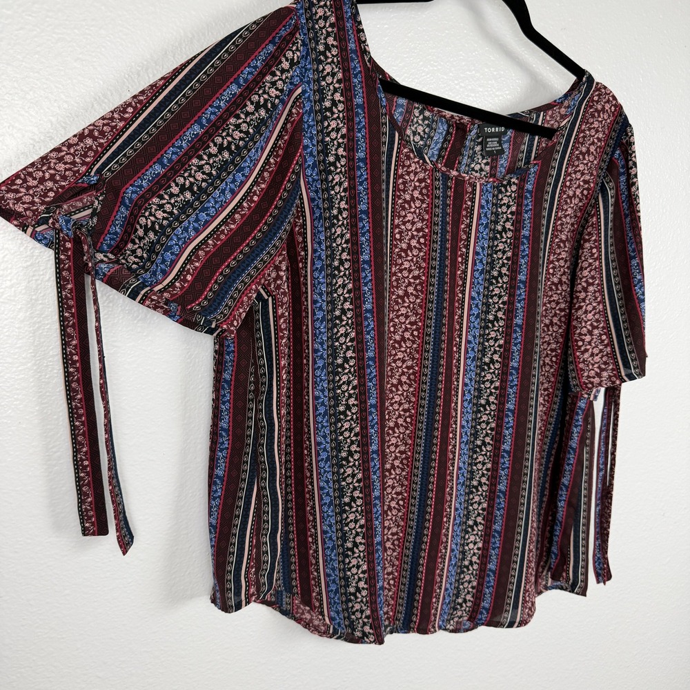 Torrid Blouse Floral Striped Tie Sleeve Size 1 Multicolor Boho Top